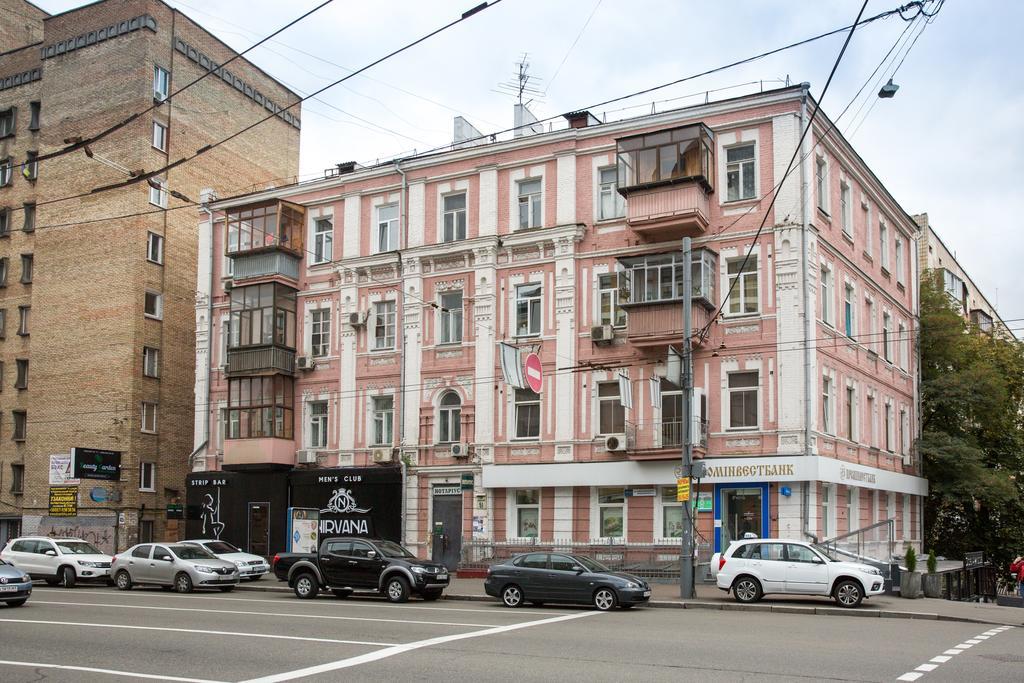 Cozy Apartment In Centre Of Kiev Eksteriør billede